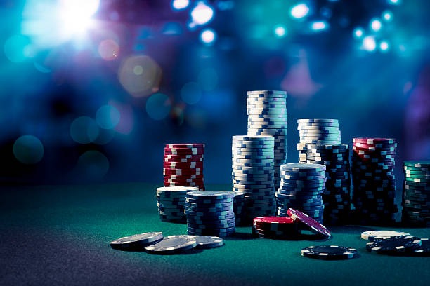 indobit88 game categories including sportsbook, live dealer, slots, and esports
